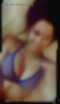 Feminine crossdresser sluts prostate orgasm from Cabery Illinois.